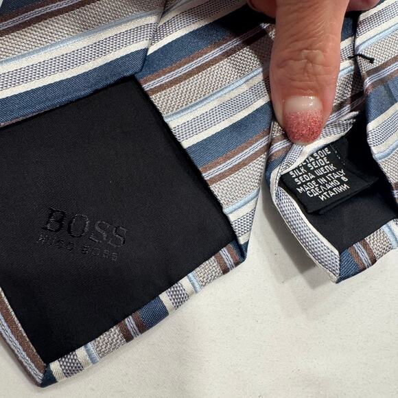 BOSS Hugo Boss Men's Stripe Silk Tie 60" x 3.5" Grey Blue Brown Made In Italy - Picture 3 of 7